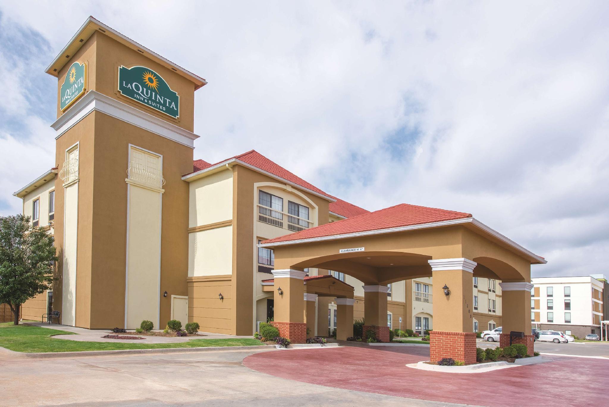 La Quinta By Wyndham Oklahoma City -Yukon Exterior photo