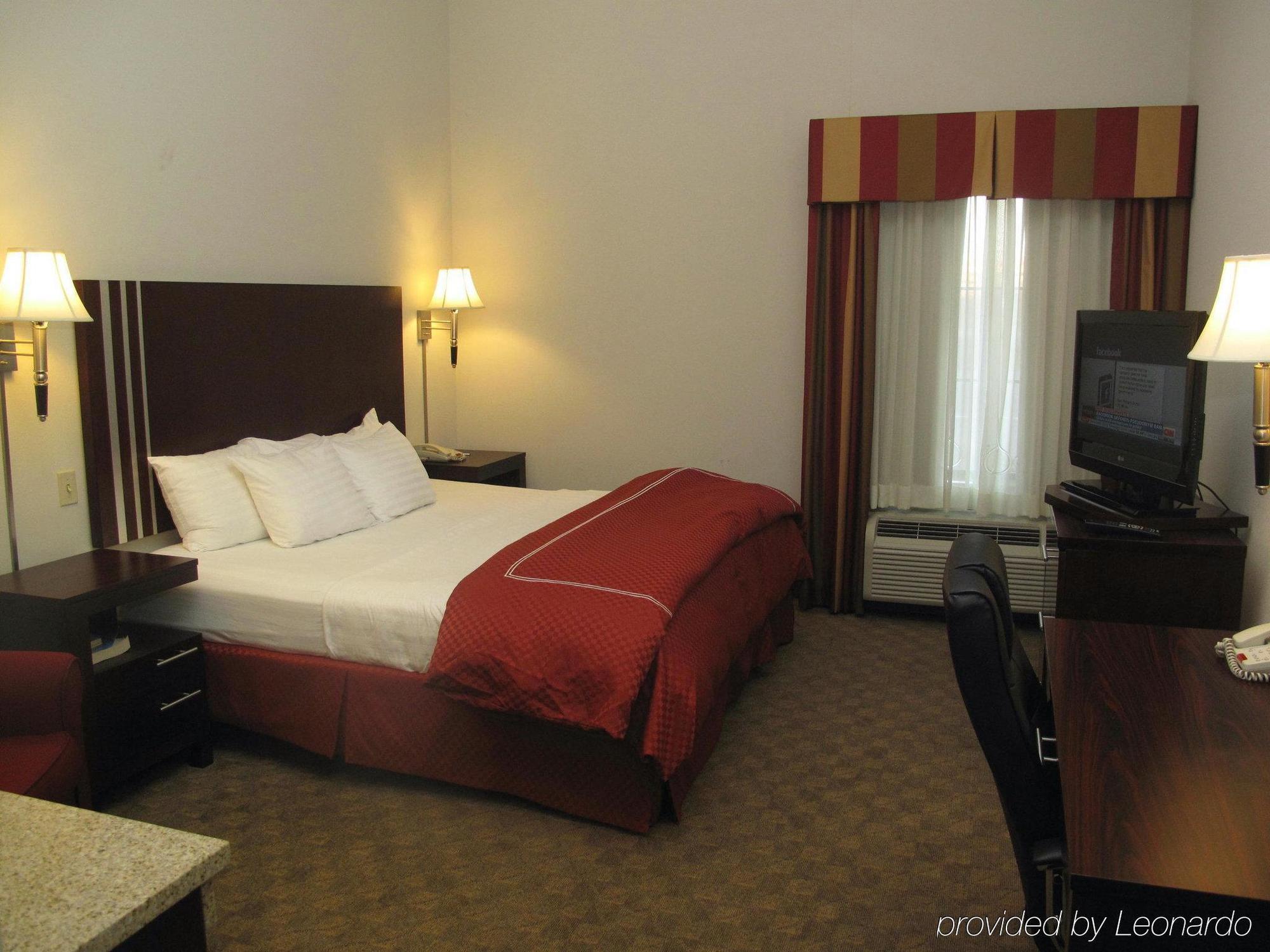 La Quinta By Wyndham Oklahoma City -Yukon Room photo